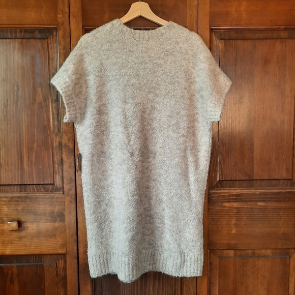 🛍 NWT Express Boucle Crew Neck Mini Shift Sweater Dress tan wool blend size L - Picture 8 of 14